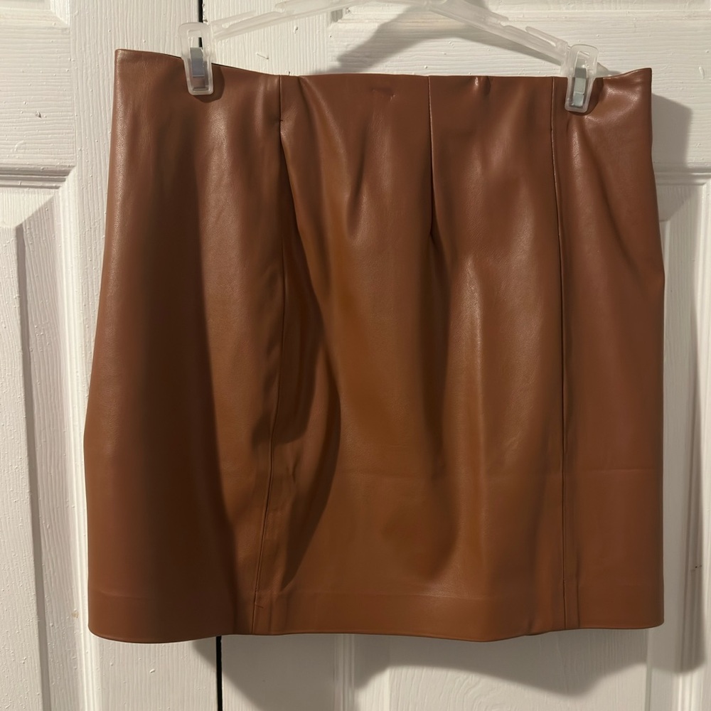 Super Cute Mini Faux Leather Skirt